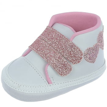 Sapatinho de bebe Menina Coração Muito Lindo e Confortavel