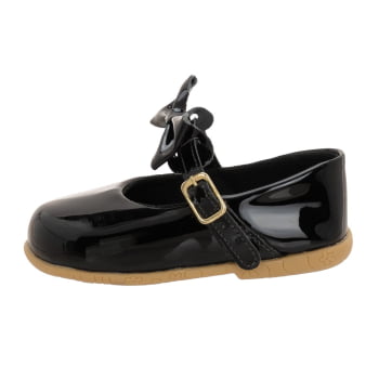 Sapatilha com Lacinho de Verniz Lindo e Elegante