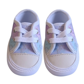 Tênis Para Bebê Branco com Estampa de Corações Prata